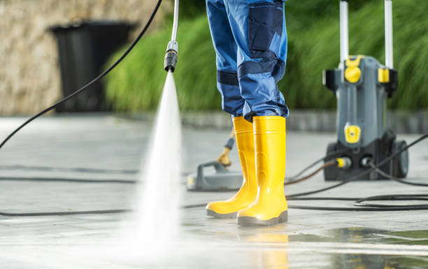 Best Commercial Pressure Washing  in Camden, AL